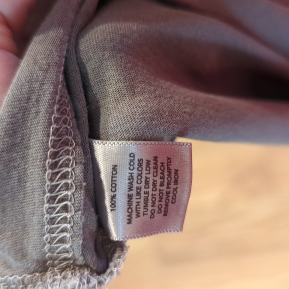 Loft gray short-sleeve lived-in cotton long t-shirt v-neck women's size S - Picture 6 of 6